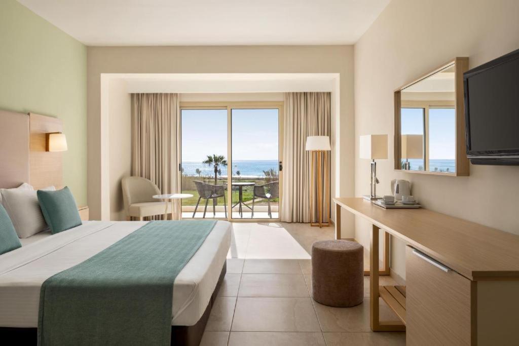 Freij Hotel & Resort - Adults Only Ayia Napa Eksteriør billede